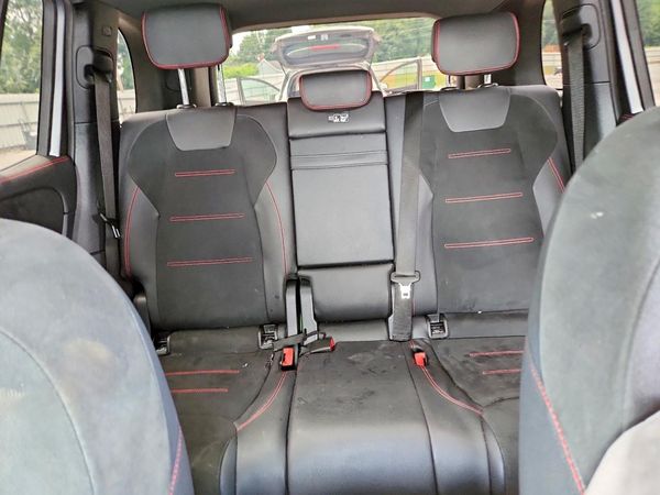 2022 MERCEDES-BENZ GLB GLB250 / GLB250 4MATIC