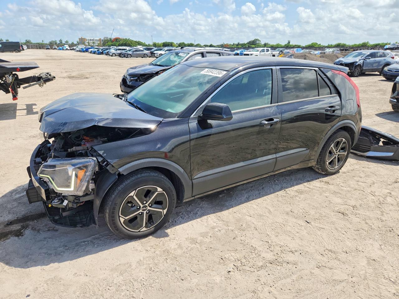2023 KIA NIRO LX