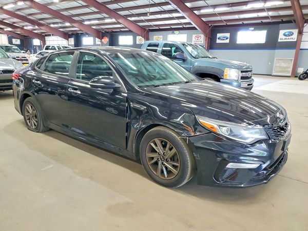 2019 KIA OPTIMA LX, S
