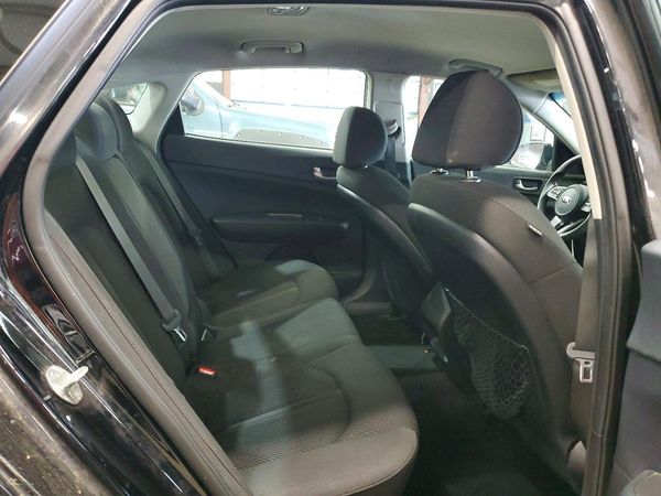 2019 KIA OPTIMA LX, S