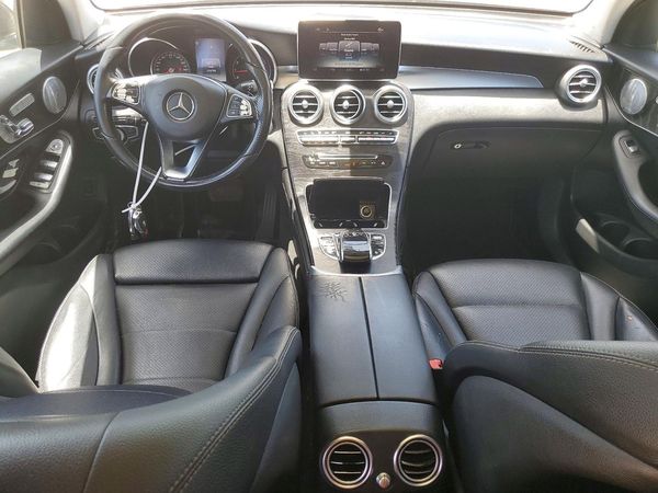 2016 MERCEDES-BENZ GLC