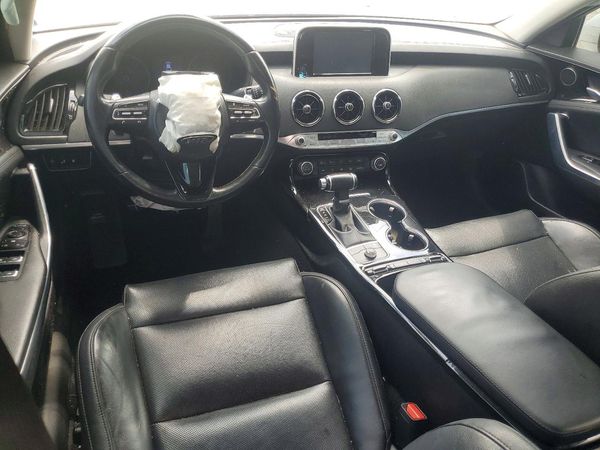 2019 KIA STINGER