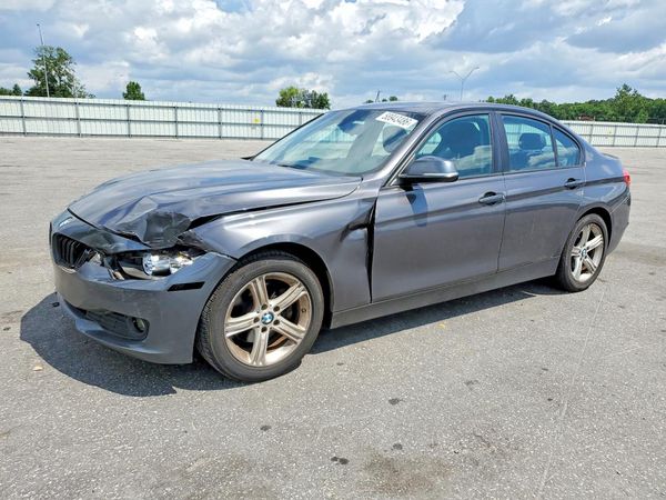 2013 BMW 320 SA
