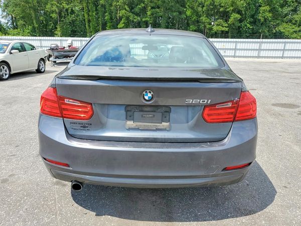 2013 BMW 320 SA