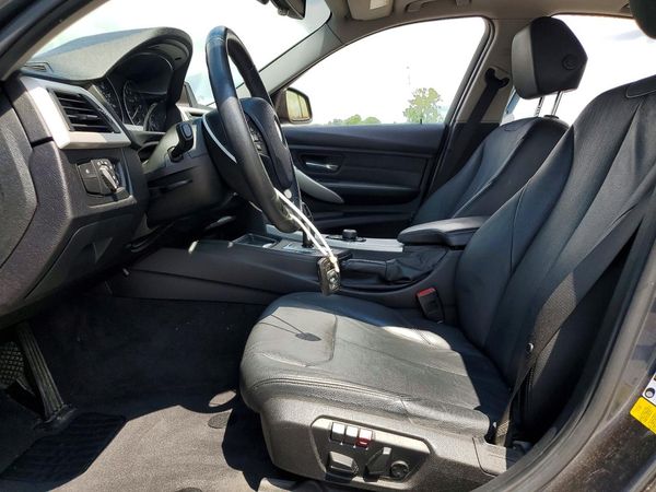 2013 BMW 320 SA
