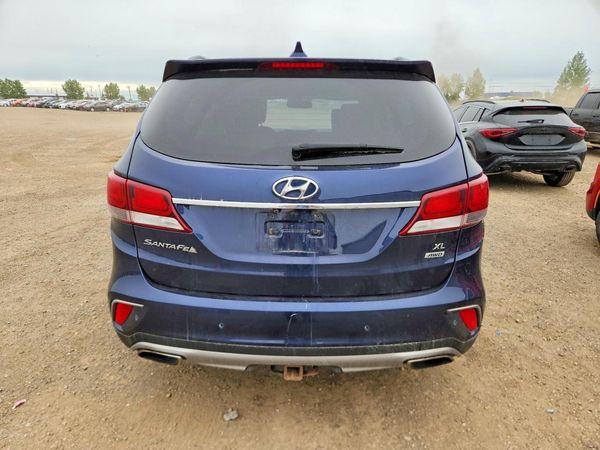 2018 HYUNDAI SANTA FE SE Premium pkg