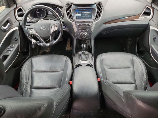 2018 HYUNDAI SANTA FE SE Premium pkg