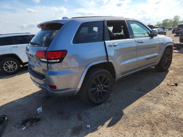 2020 JEEP GRAND CHEROKEE LAREDO 4X4