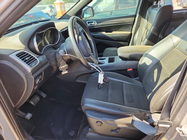 2020 JEEP GRAND CHEROKEE LAREDO 4X4