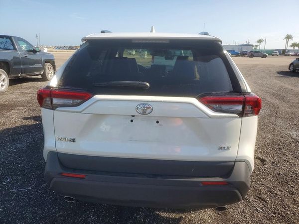 2021 TOYOTA RAV4