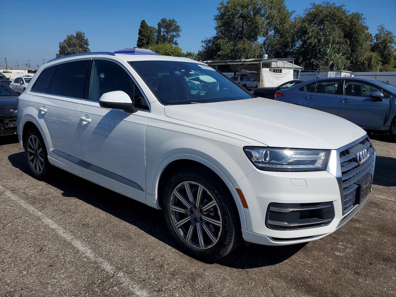 2018 AUDI Q7 quattro Premium Plus