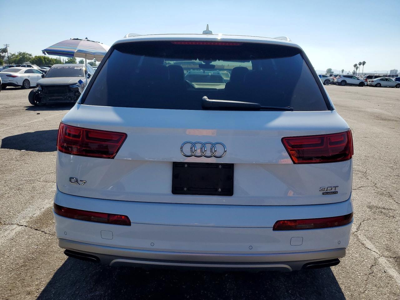 2018 AUDI Q7 quattro Premium Plus