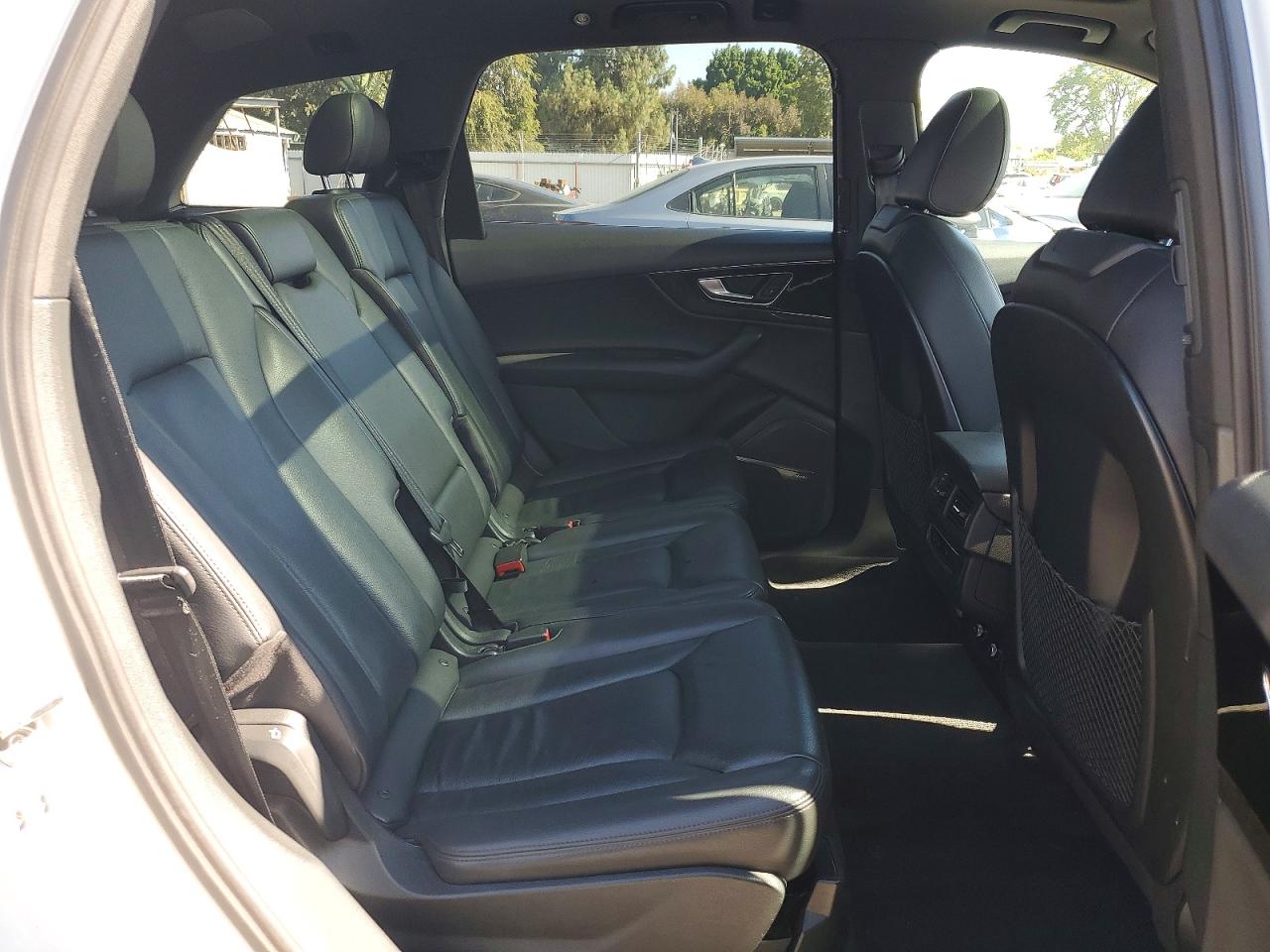 2018 AUDI Q7 quattro Premium Plus