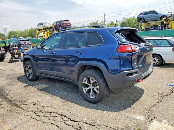 2018 JEEP CHEROKEE TRAILHAWK 4X4