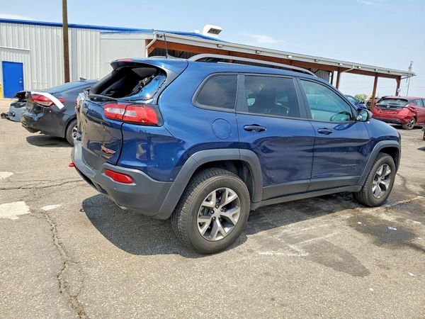 2018 JEEP CHEROKEE TRAILHAWK 4X4