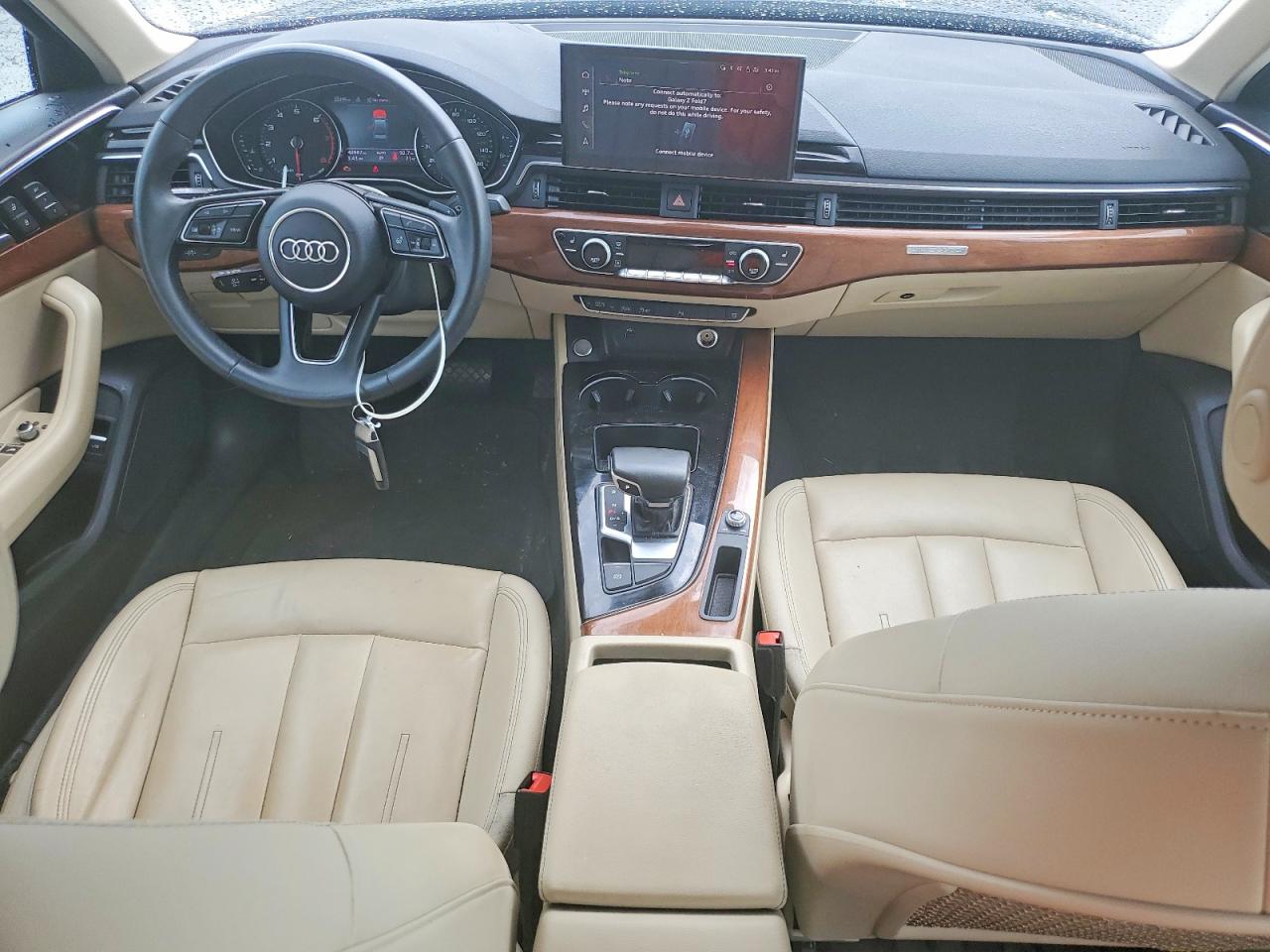 2023 AUDI A4 quattro Premium