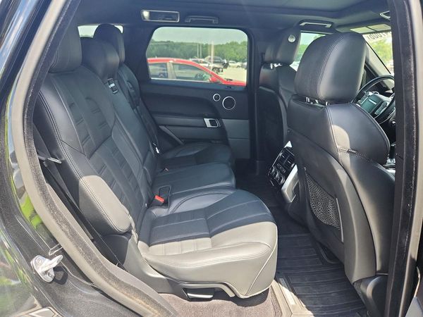2017 LAND ROVER RANGE ROVER SPORT