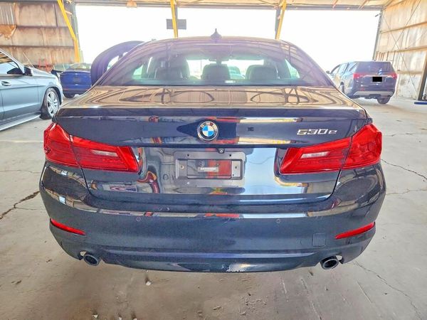 2019 BMW 530E