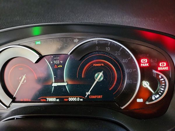 2019 BMW 530E