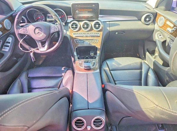 2017 MERCEDES-BENZ C C300-4M