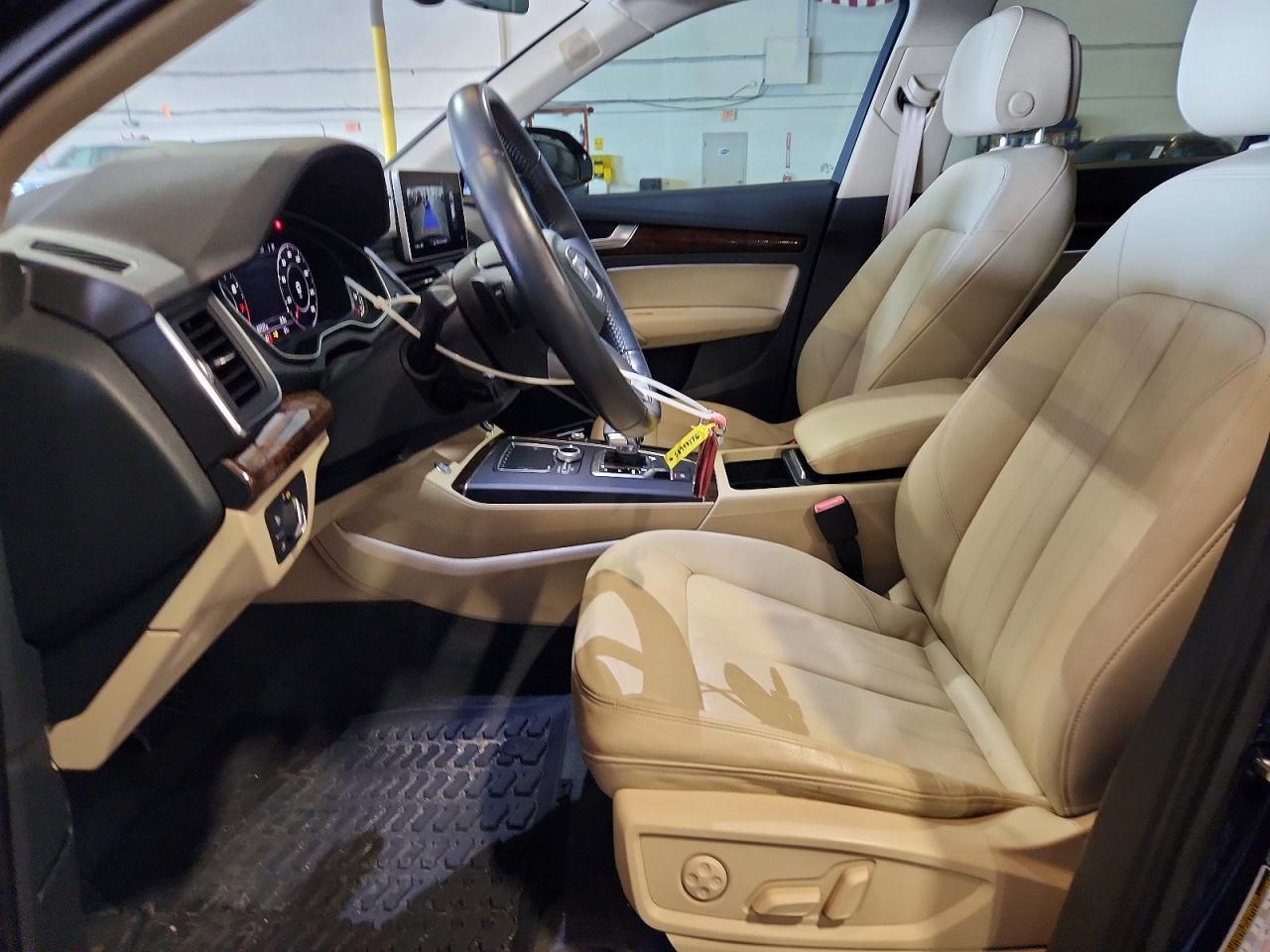 2018 AUDI Q5 quattro Premium Plus
