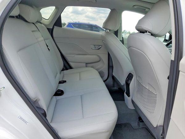 2025 HYUNDAI KONA Limited