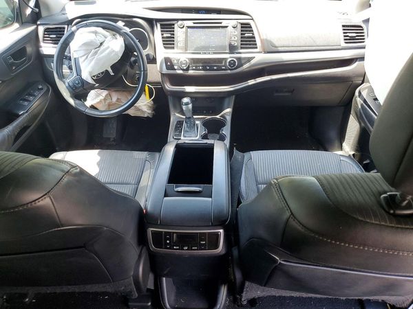 2016 TOYOTA HIGHLANDER Base/Hybrid