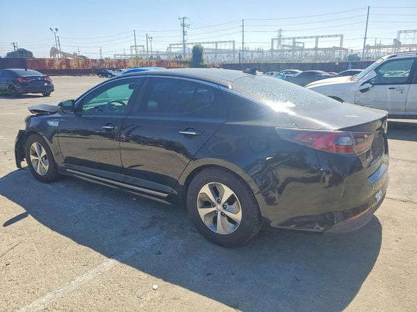 2016 KIA OPTIMA GL - Middle-low