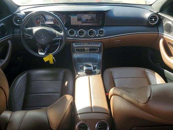 2018 MERCEDES-BENZ E E300