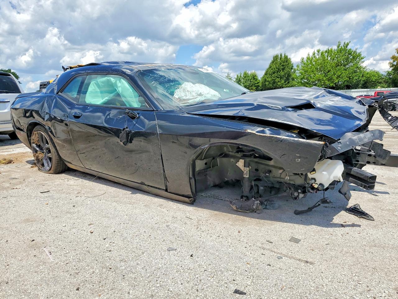 2021 DODGE CHALLENGER SXT