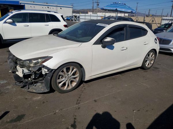 2015 MAZDA 3