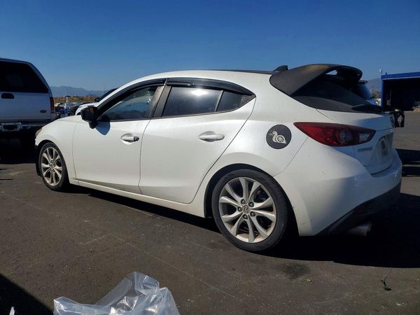 2015 MAZDA 3