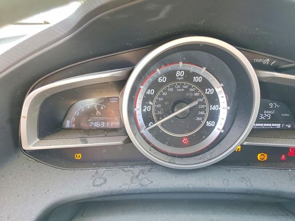 2015 MAZDA 3