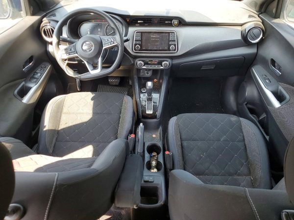 2019 NISSAN KICKS