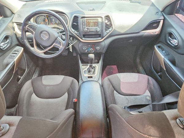 2018 JEEP CHEROKEE LATITUDE FWD