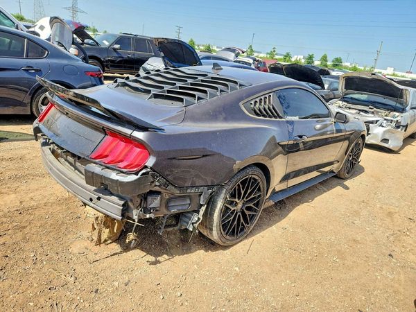2022 FORD MUSTANG I4 Coupe