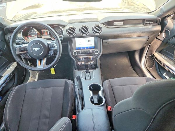 2022 FORD MUSTANG I4 Coupe