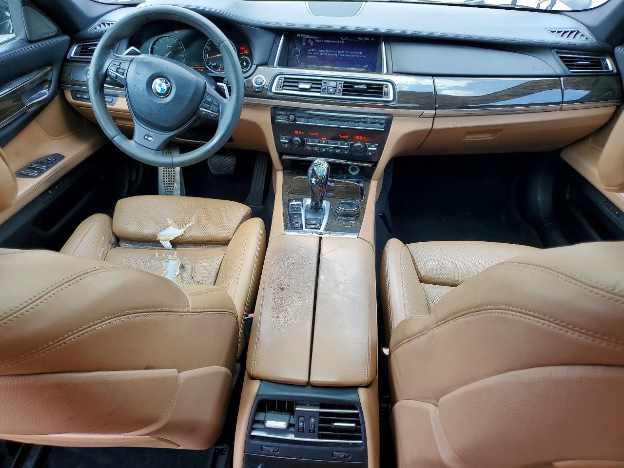 2014 BMW 750