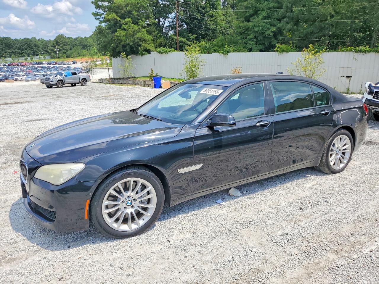 2014 BMW 750