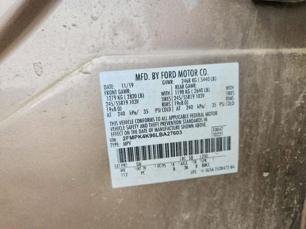 2020 FORD EDGE Titanium