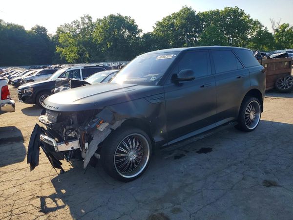 2023 LAND ROVER RANGE ROVER SPORT P530 First Edition
