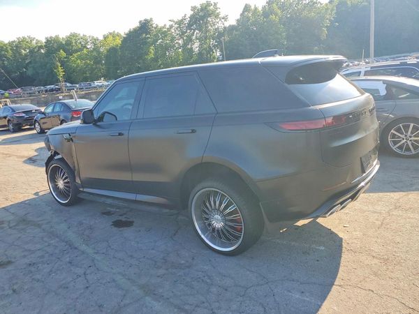 2023 LAND ROVER RANGE ROVER SPORT P530 First Edition
