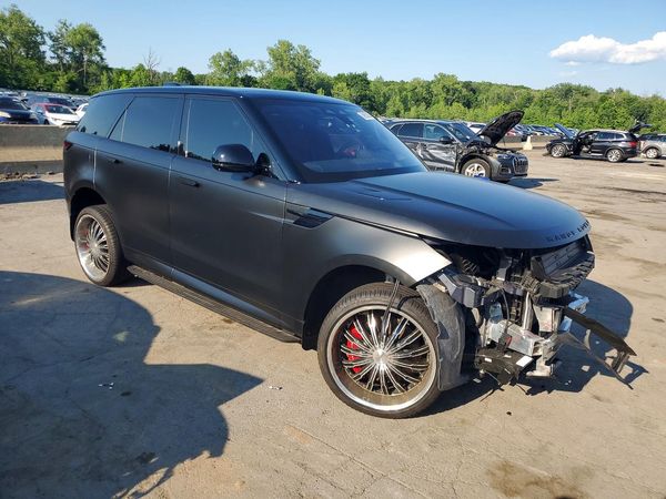 2023 LAND ROVER RANGE ROVER SPORT P530 First Edition