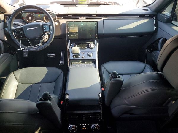 2023 LAND ROVER RANGE ROVER SPORT P530 First Edition