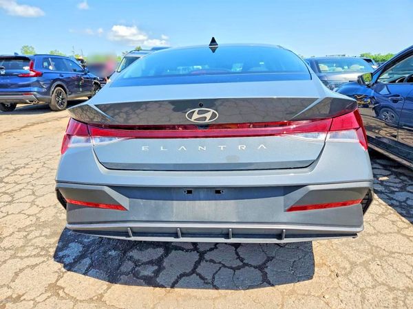 2026 HYUNDAI ELANTRA