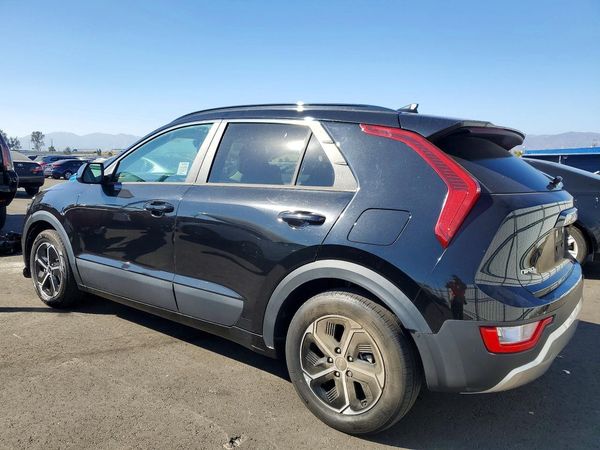 2024 KIA NIRO LX