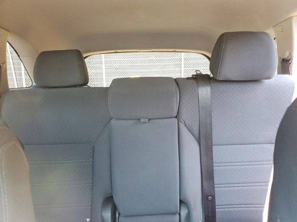 2016 KIA SORENTO L / LX