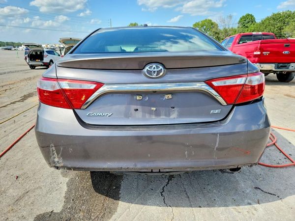 2015 TOYOTA CAMRY