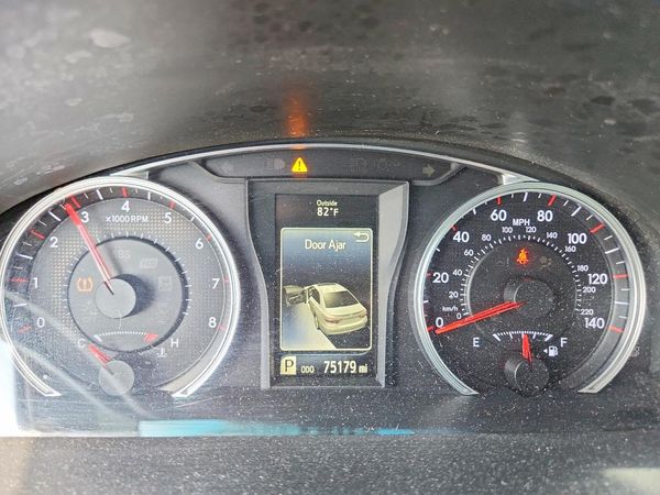 2015 TOYOTA CAMRY