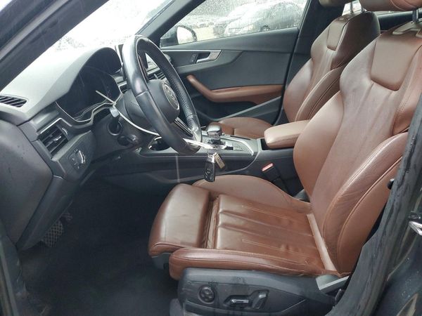 2017 AUDI A4 quattro Premium Plus